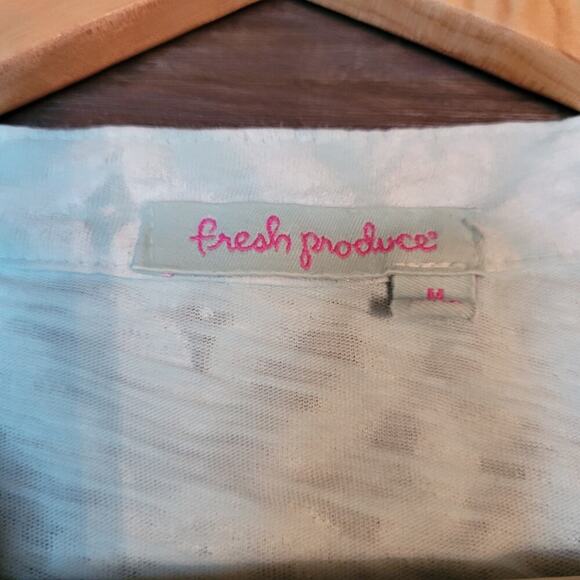 Fresh Produce Womens Geometric Print Shirt M Blue Pale V-neck Roll Tab Casual - Picture 2 of 7